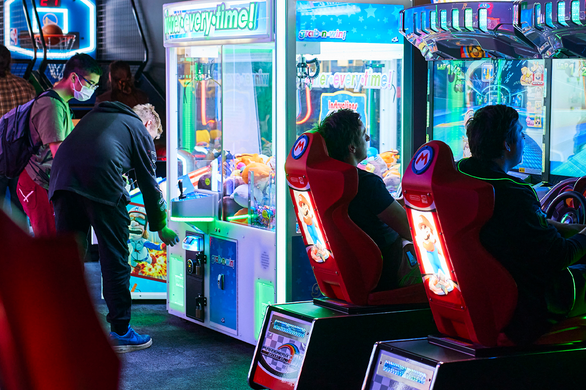Arcade-Alley-Mario-Kart-1200x800